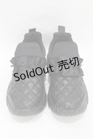 画像: m petit by misako / サンリオキャラクターズコラボ クロミ スニーカー LL ブラック H-25-07-05-1003-LO-SH-NS-ZH