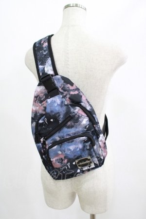 画像: NieR Clothing / 軽量6POCKET BODY BAG   H-25-07-05-060-PU-BG-KB-ZH