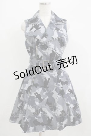 画像: metamorphose / ぱんくま迷彩ライダースジャケット風ジャンパースカート Free グレー H-25-07-09-025-ME-OP-NS-ZH