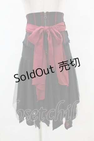 画像: Ozz oneste / コルセットベルト付レイヤードイレギュラースカート  黒×赤 H-25-07-12-1041-OO-SK-KB-ZH