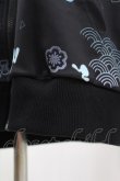 画像4: NieR Clothing / 総柄ZIPパーカー  黒 H-25-07-18-1054-PU-TO-KB-ZH (4)