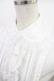 画像4: Angelic Pretty / リボンブローチ付フリルブラウス(2007年) Free オフ/ピンク H-25-07-20-1023-AP-BL-NS-ZH (4)