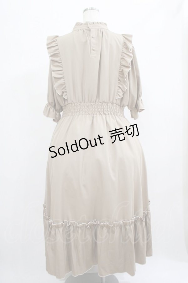 画像3: m petit by misako / NINA'SコラボAMハイショクメローワンピース 4L ベージュ H-25-07-22-003-LO-OP-NS-ZH (3)
