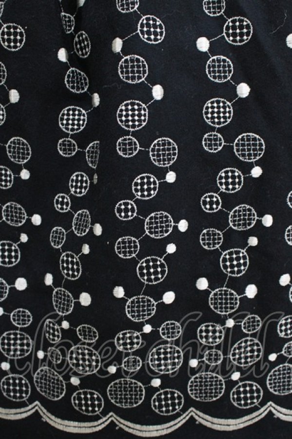 画像4: Jane Marple / ドット刺繍スカート  黒 H-25-07-24-014-JM-SK-KB-ZH (4)