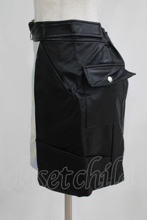 画像2: LISTEN FLAVOR / ホログラフィックレザー台形スカート  ブラック H-25-07-24-018-PU-SK-KB-ZH (2)