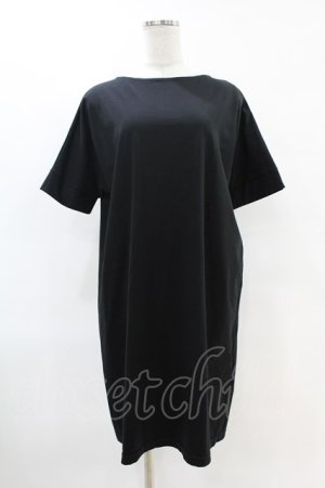 画像: Na+H / バックベルト半袖ワンピース  黒 H-25-07-25-1009-PU-OP-KB-ZH