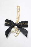 画像1: Maison de FLEUR / リボン×パールバッグチャーム  ブラック H-25-07-27-053-LO-ZA-NS-ZH (1)