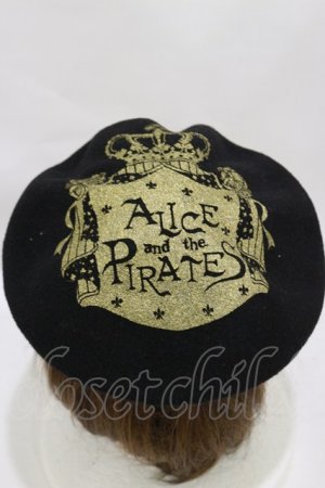 画像: ALICE and the PIRATES / A/Pクラウンプリントベレー帽  ブラック/ゴールド H-25-07-30-014-PA-AC-NS-ZH
