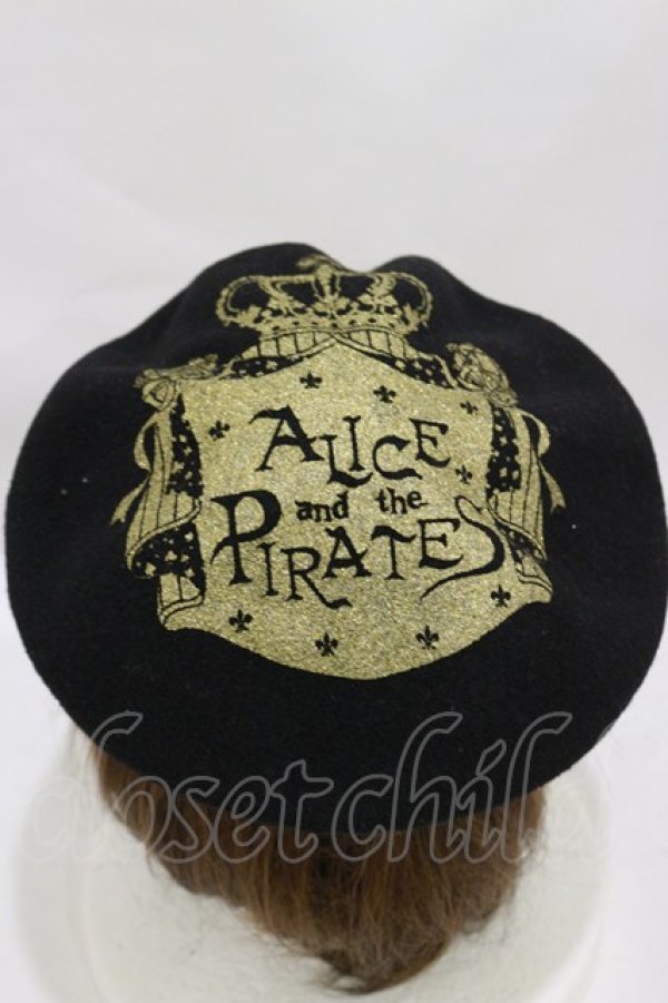 画像1: ALICE and the PIRATES / A/Pクラウンプリントベレー帽  ブラック/ゴールド H-25-07-30-014-PA-AC-NS-ZH (1)