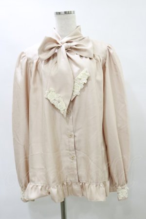画像: Enchantlic Enchantilly / ノーブルリボンタイブラウス Free ピンクラテ/生成りレース H-25-07-31-039-LO-BL-NS-ZH