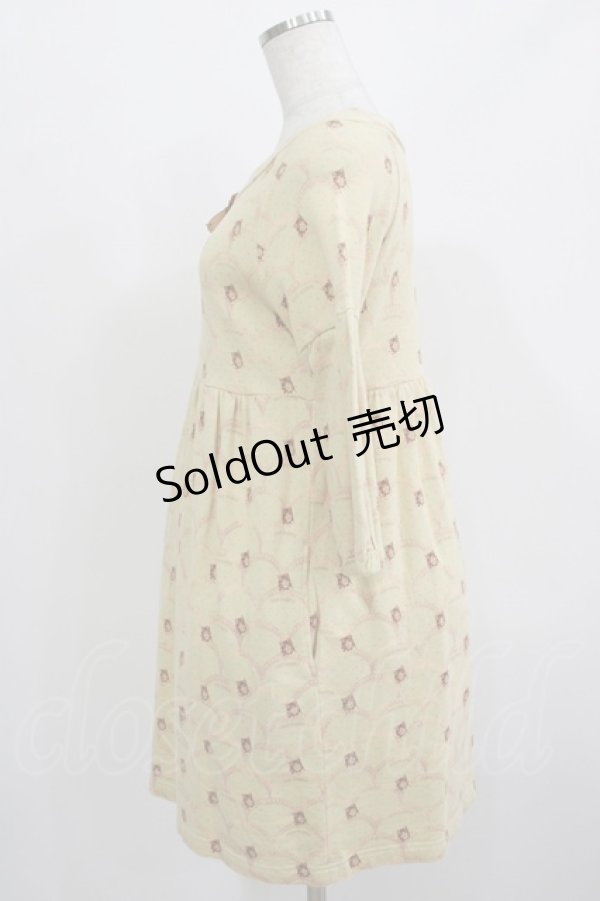 画像2: Jane Marple / gabrielleソフト裏毛のワンピース  クリーム H-25-08-02-037-JM-OP-KB-ZH (2)