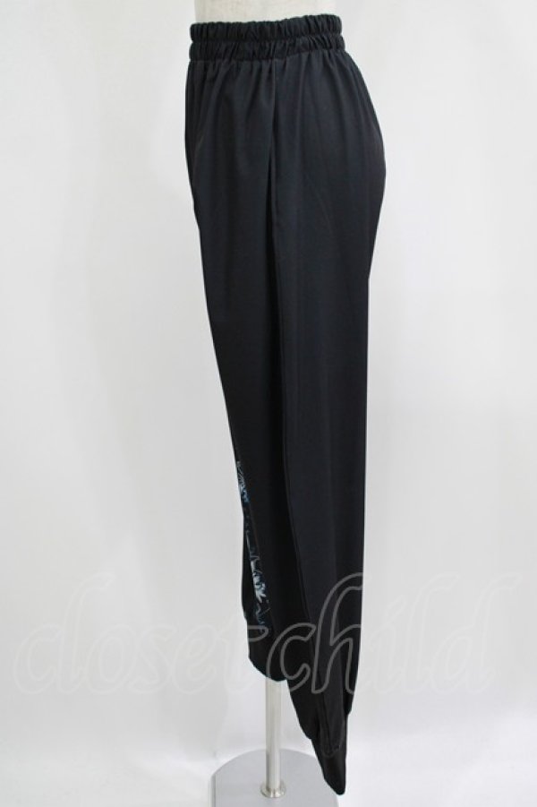 画像2: NieR Clothing / ブロッキングサルエルパンツ  黒×和柄九尾水色 H-25-08-02-054-PU-PA-KB-ZH (2)