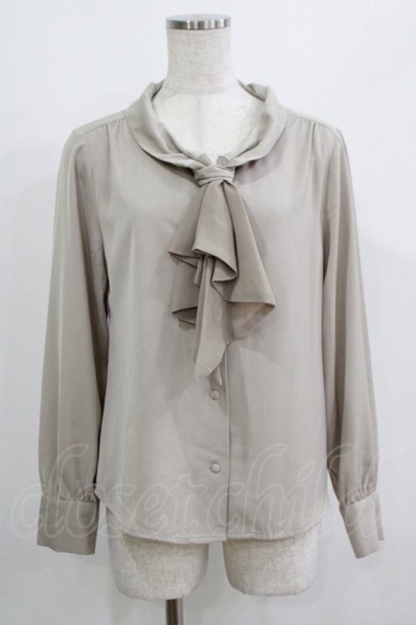 画像1: an another angelus / ラッフルボウタイブラウス Free L/KHAKI H-25-08-03-051-CA-BL-NS-ZH (1)