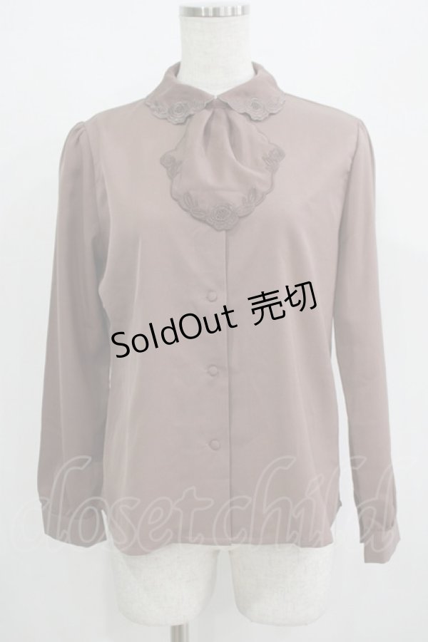 画像1: an another angelus / カットワーク刺繍ジャボ付きブラウス Free BROWN H-25-08-03-056-CA-BL-NS-ZH (1)