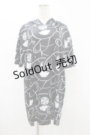 画像: NieR Clothing / 総柄半袖プルパーカー  黒 H-25-08-04-1044-PU-TO-KB-ZH