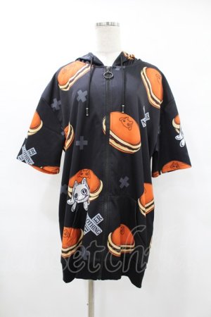 画像: NieR Clothing / 総柄ZIP半袖パーカー  黒 H-25-08-04-1050-PU-TO-KB-ZH