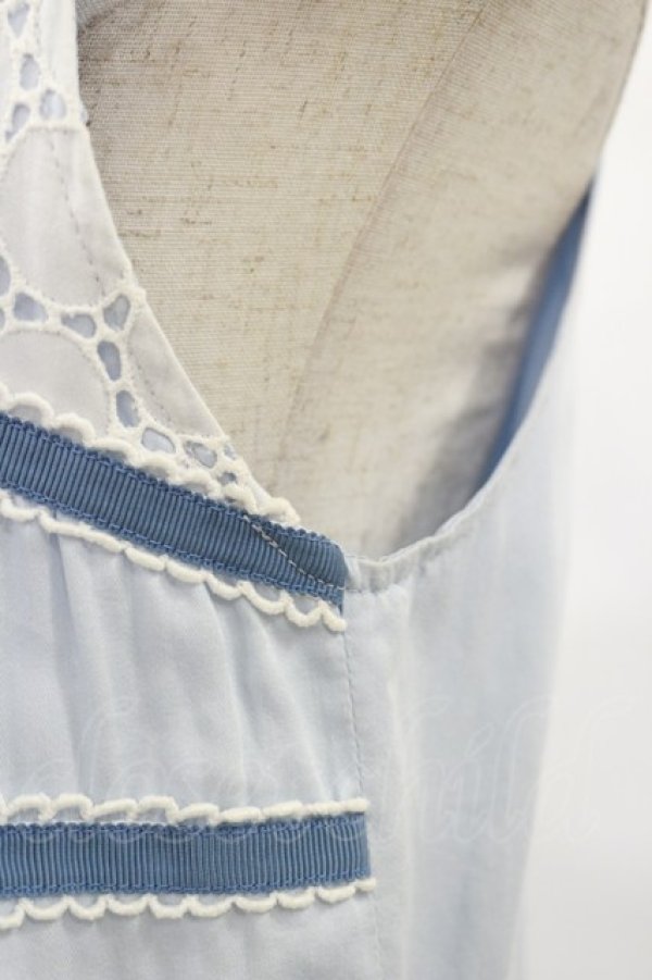 画像4: Sherry Baby / レースとボーダーのワンピース  サックス H-25-08-05-060-LO-OP-KB-ZT484 (4)