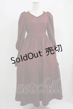 画像: Maison de FLEUR / トレメイン夫人ワンピース/Disney VILLAINS×Maison de FLEUR Collection Free Bordeaux H-25-08-06-009-LO-OP-NS-ZH