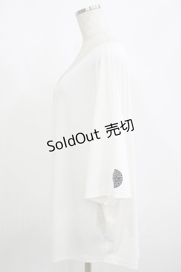 画像2: Qutie Frash / Vネックトップス  白 H-25-08-07-030-QU-TO-KB-ZH (2)