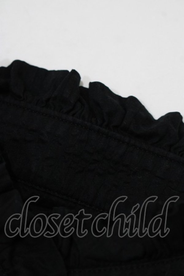 画像4: NO.S PROJECT / ラッフルブラウス S ブラック H-25-08-08-038-LO-BL-NS-ZH (4)