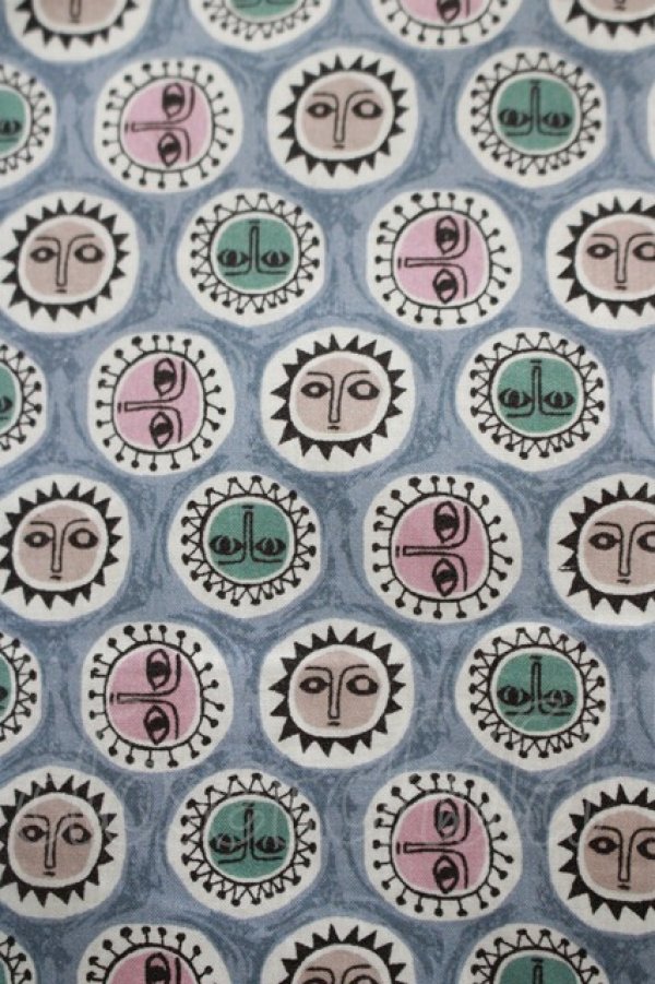 画像4: Jane Marple Dans Le Salon / Noon shoulder frill blouse  blue grey H-25-08-09-047-JM-BL-KB-ZH (4)