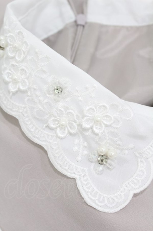 画像3: evelyn / 襟刺繍ワンピース Free グレージュ H-25-08-14-1020-LO-OP-NS-ZH (3)