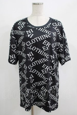 画像: NieR Clothing / プリント半袖CUTSEW  黒 H-25-08-15-049-PU-TO-KB-ZH