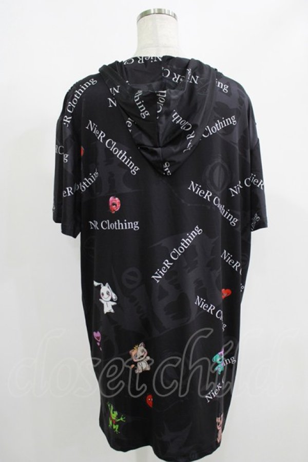 画像3: NieR Clothing / 総柄半袖プルパーカー  黒 H-25-08-15-060-PU-TO-KB-ZT164 (3)