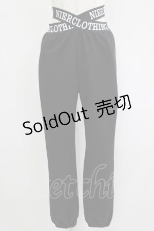 画像: NieR Clothing / ロゴベルトストレッチパンツ F 黒 H-25-08-16-073-PU-PA-KB-ZH