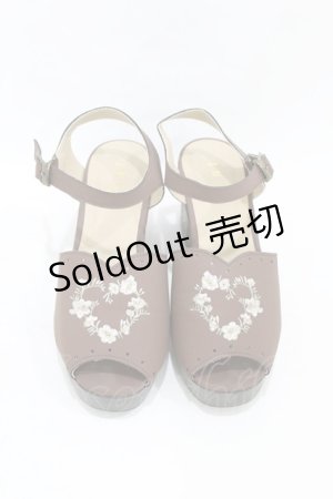 画像: Fi.n.t / ハートリース刺繍ウッドライクソールサンダル M（23.5-24.0cm） BROWN H-25-08-18-003-CA-SH-NS-ZH