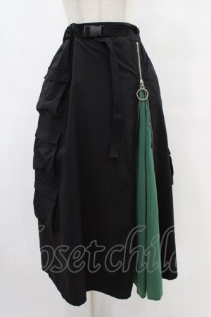 画像: Drug Honey / 配色ZIPラインロングスカート  黒×緑 H-25-08-20-1033-PU-SK-KB-ZH