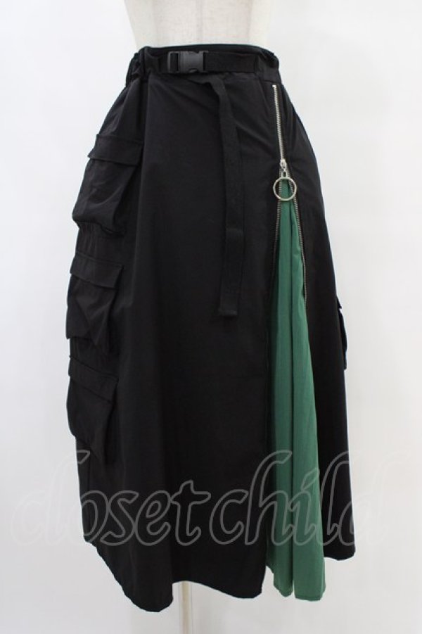 画像1: Drug Honey / 配色ZIPラインロングスカート  黒×緑 H-25-08-20-1033-PU-SK-KB-ZH (1)