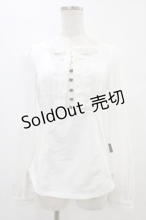 画像: Ozz oneste / ホルター薔薇刺繍カットソー  白 H-25-08-20-1038-OO-TO-KB-ZH