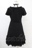 画像2: Emily Temple cute / 香水瓶刺繍ワンピース  ブラック H-25-08-20-1024-ET-OP-KB-ZH (2)