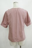 画像3: Fi.n.t / スクエアネックフリルブラウス Free PINK BROWN H-25-08-24-053-CA-BL-NS-ZH (3)