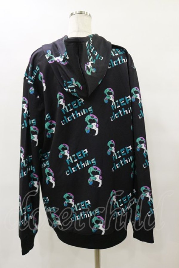 画像2: NieR Clothing / 総柄プルパーカー  黒 H-25-08-25-1022-PU-TO-KB-ZH (2)