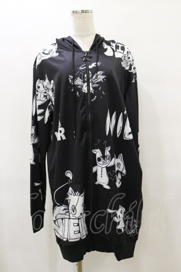 画像1: NieR Clothing / 総柄ZIPパーカー  黒 H-25-08-25-1025-PU-TO-KB-ZH (1)