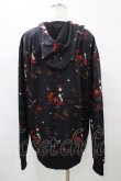 画像2: NieR Clothing / 総柄ZIPパーカー  黒×赤 H-25-08-28-054-PU-TO-KB-ZH (2)