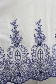 画像4: Moi-meme-Moitie / Rose Garden刺繍サンドレス 9号 白×青 H-25-09-01-003-MO-OP-KB-ZH (4)