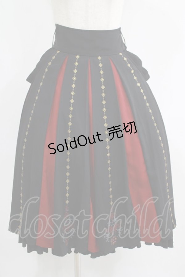 画像1: Ozz oneste / 霧蝶刺繍入り袴風プリーツスカート  黒 H-25-09-01-011-OO-SK-KB-ZH (1)