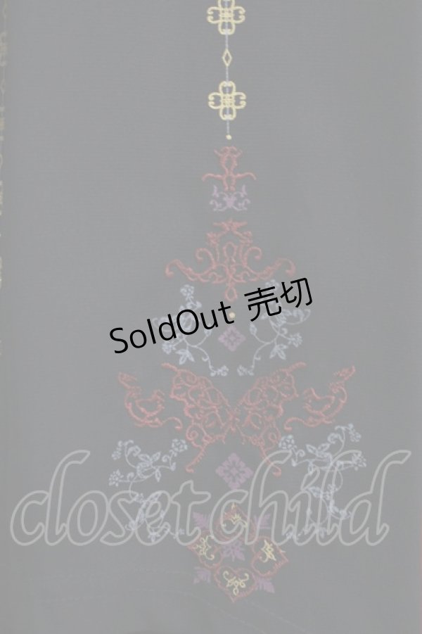 画像4: Ozz oneste / 霧蝶刺繍入り袴風プリーツスカート  黒 H-25-09-01-011-OO-SK-KB-ZH (4)