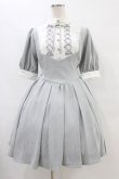 画像1: ATELIER PIERROT / Haunted Doll Dress  グレー×ホワイト H-25-09-02-1039-EL-OP-KB-ZH (1)