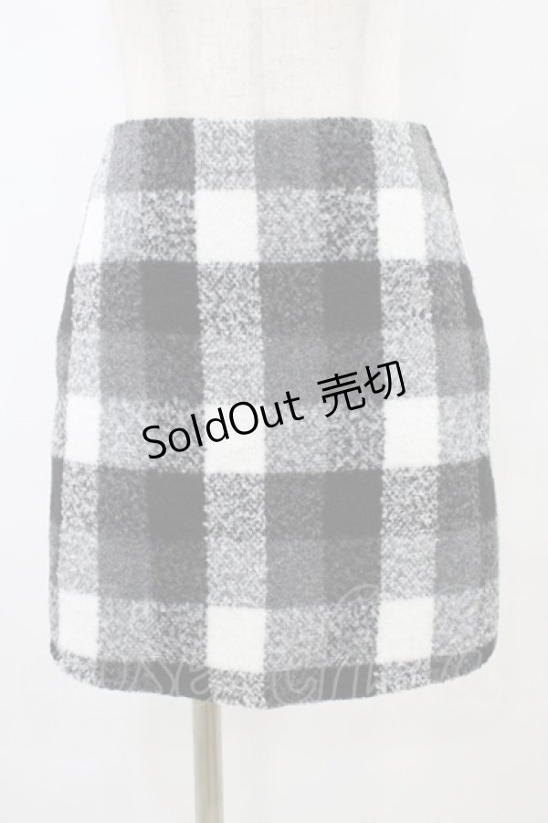 画像1: evelyn / チェック台形スカート Free ブラック H-25-09-03-1041-LO-SK-NS-ZH (1)