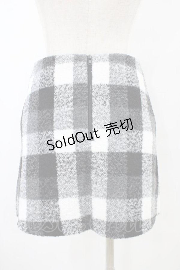 画像2: evelyn / チェック台形スカート Free ブラック H-25-09-03-1041-LO-SK-NS-ZH (2)