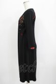 画像2: Ozz oneste / 着物衿刺繍ロングチュニック  黒×赤 H-25-09-05-047-OO-TO-KB-ZH (2)