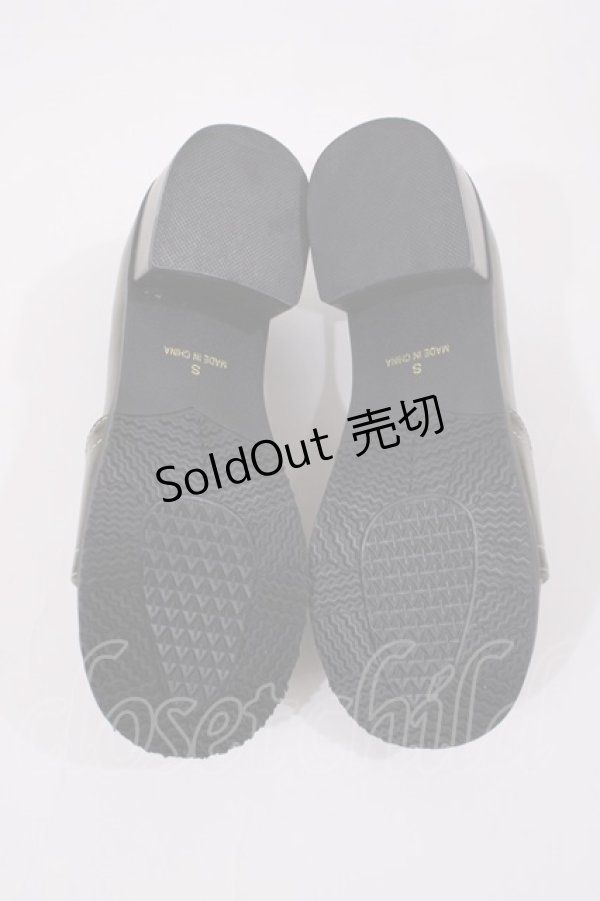 画像4: Fi.n.t / プチレースアップローファー S/23cm KHAKI H-25-09-08-1039-CA-SH-NS-ZH (4)