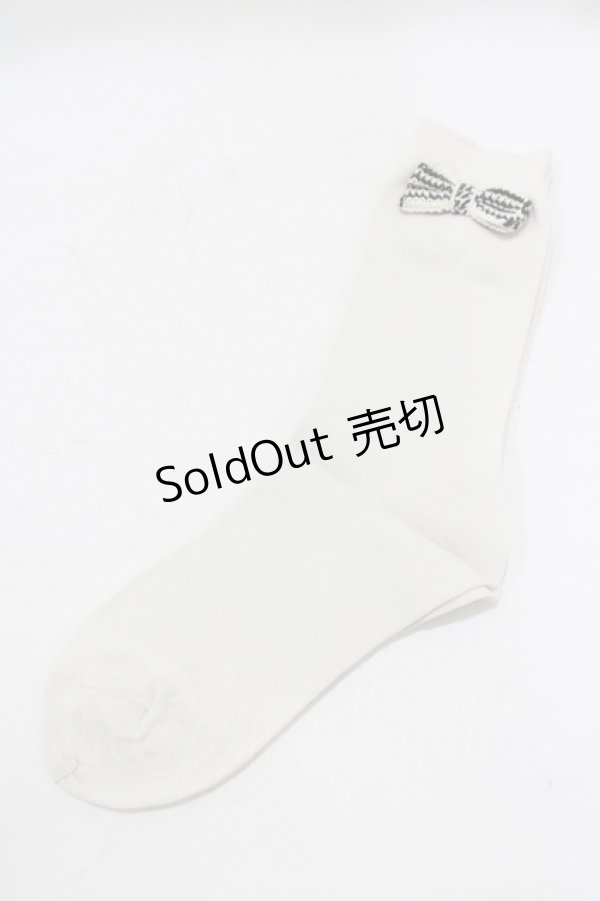 画像1: KANEKO ISAO / リボンモチーフソックス  オフ H-25-09-10-059-EL-ZA-NS-ZH (1)