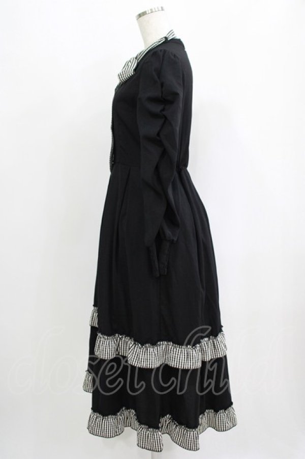 画像2: Maison de FLEUR / Maison de FLEUR×Marroncream×Misako Aoki ギンガムチェックワンピース Free ブラック H-25-09-11-028-LO-OP-NS-ZH (2)