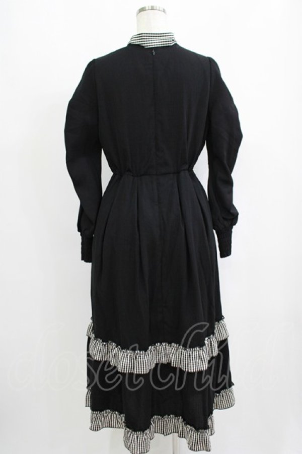 画像3: Maison de FLEUR / Maison de FLEUR×Marroncream×Misako Aoki ギンガムチェックワンピース Free ブラック H-25-09-11-028-LO-OP-NS-ZH (3)