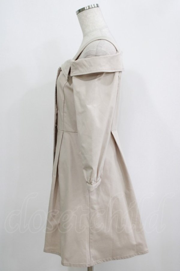 画像2: evelyn / オフショルトレンチワンピース Free ベージュ H-25-09-11-039-LO-OP-NS-ZH (2)